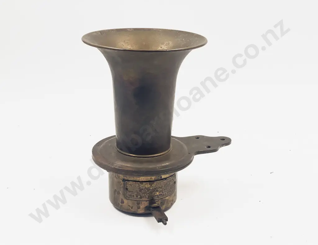 GEC Co 'The Long Horn' Brass Automobile Horn Image 1++