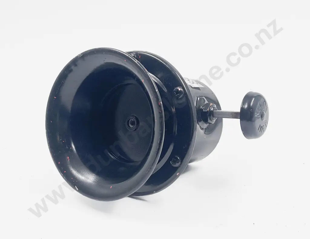 Klaxon Type ES Automobile Horn Image 1++