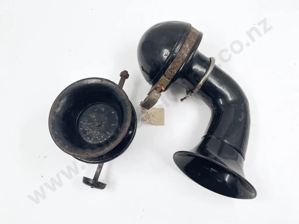 Klaxon Type E Automobile Horn and other Image 1++
