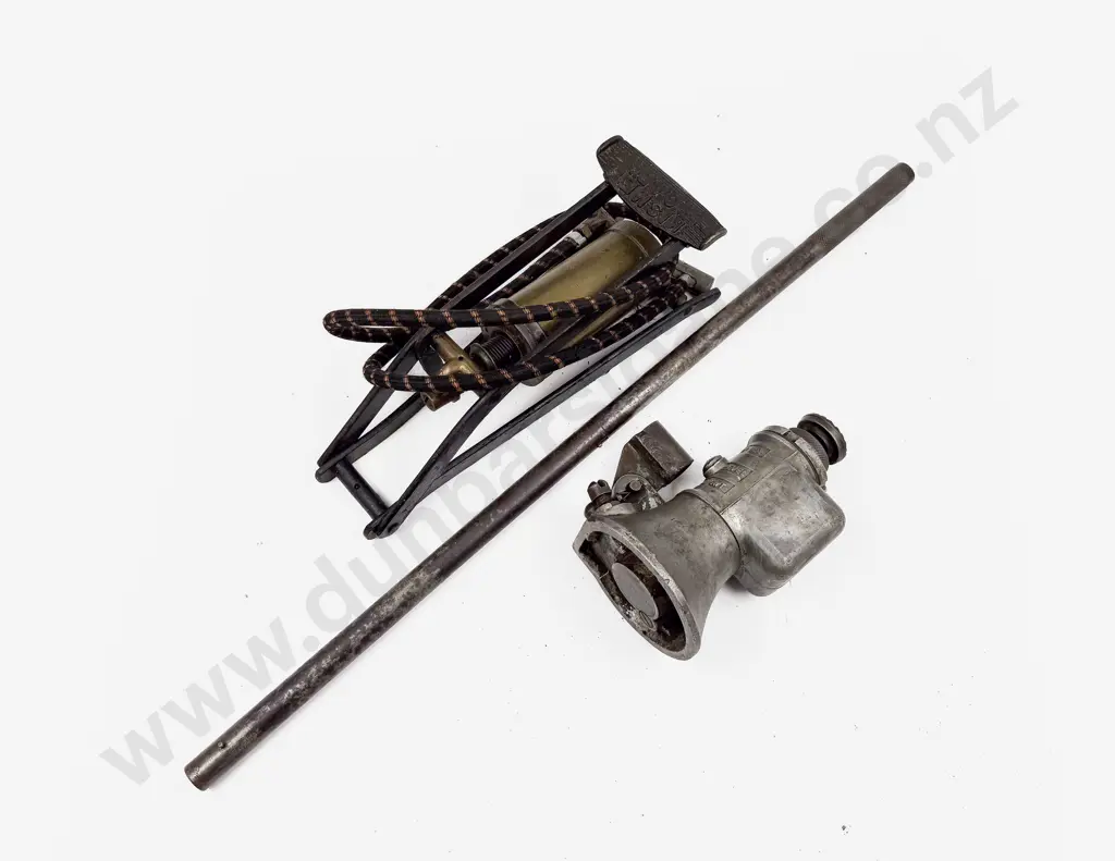 Eversure Model No902 Lever Tire Pump and Kismet Car Foot Lever Tire Pump Image 1++