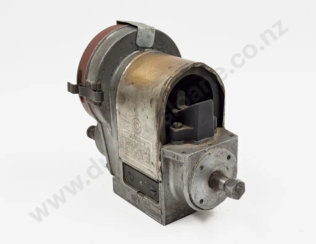 American Bosch ZR6 High Tension Magneto Patented 1905 and 1908 Image 1++