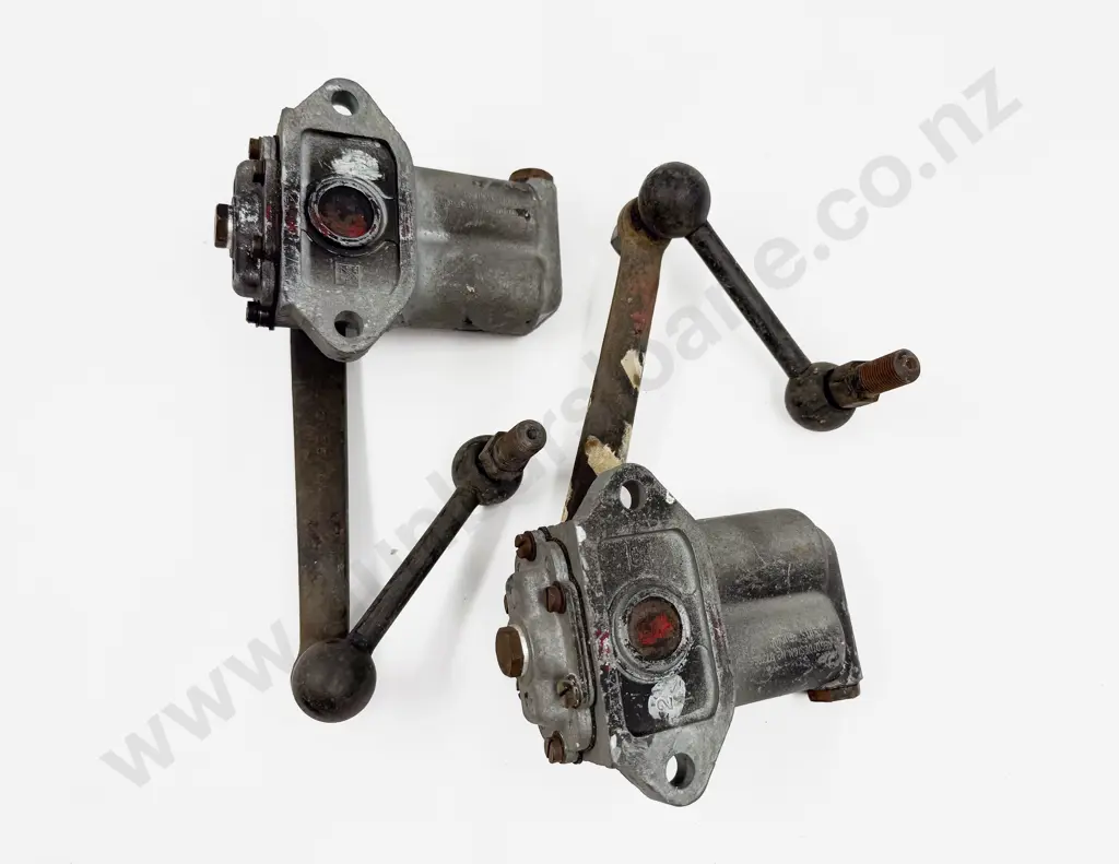 Two Armstrong Lever Action Shock Absorbers Image 1++