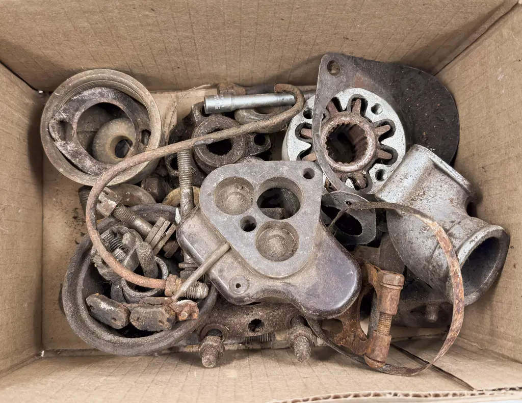 Automobile Parts (rusted) Image 1++