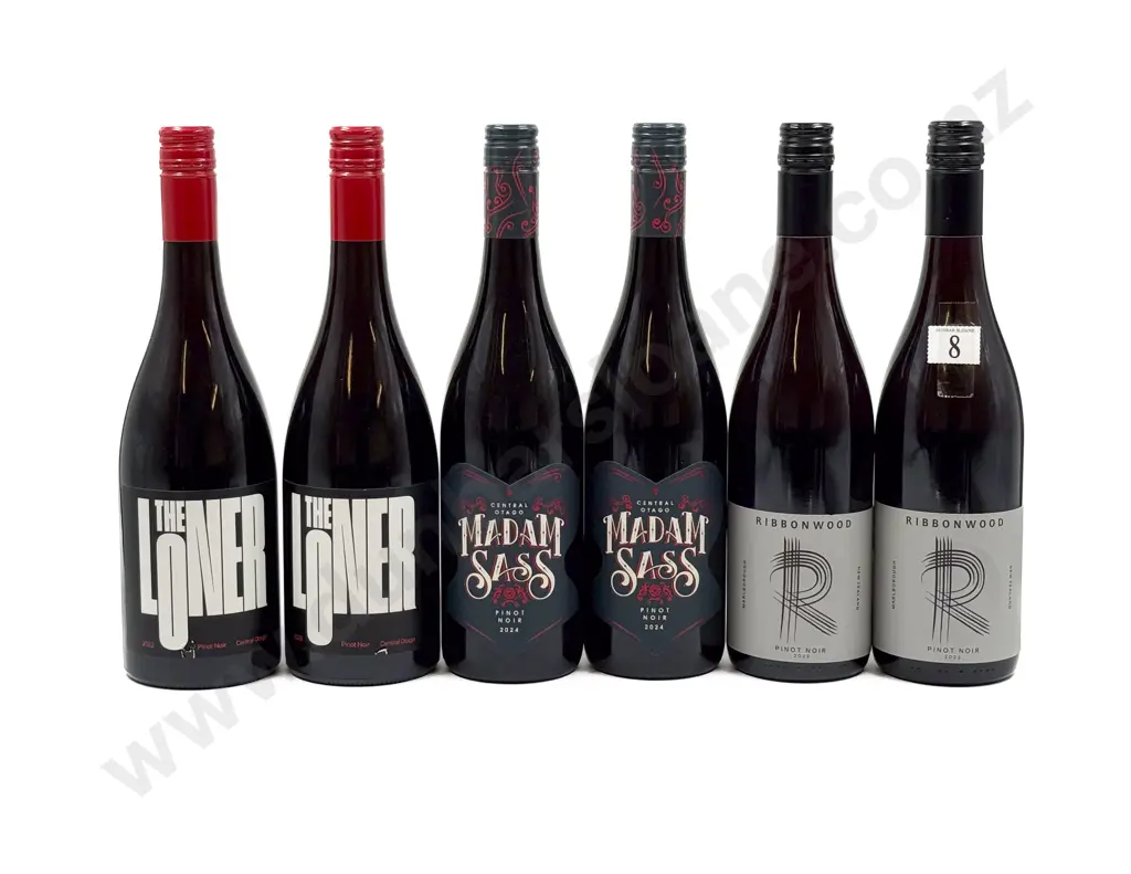 NZ Six Assorted Pinot Noir Image 1++