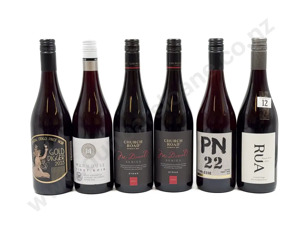 NZ Six Assorted Pinot Noir Image 1++