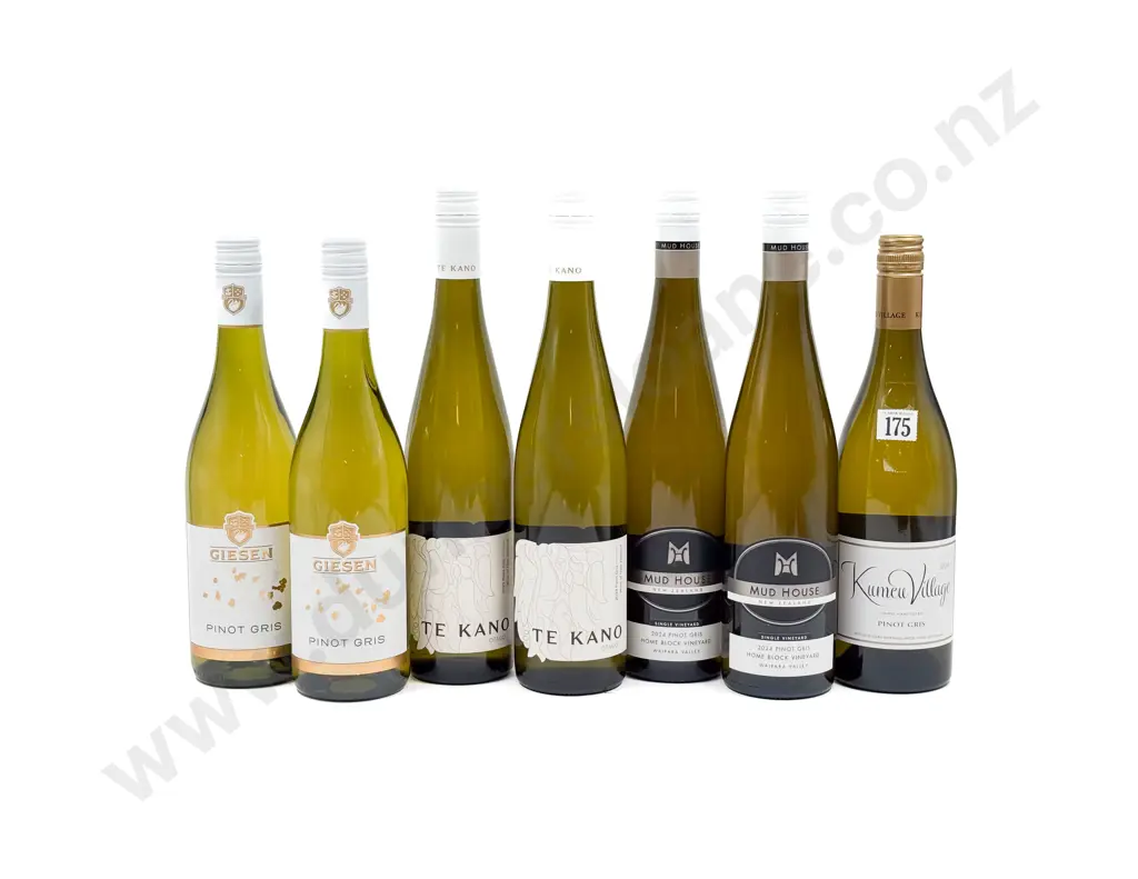 NZ Seven Assorted Pinot Gris Image 1++