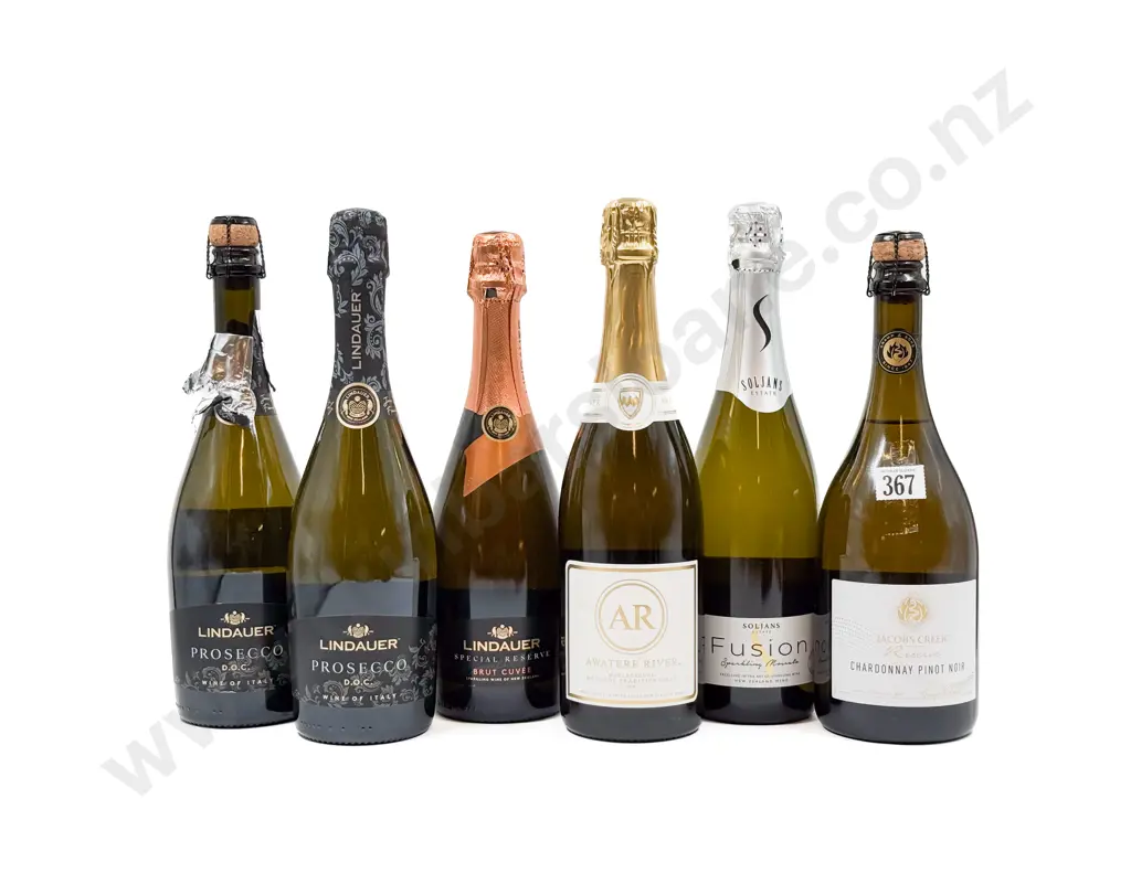 NZ Six Assorted Sparkling Wines Image 1++