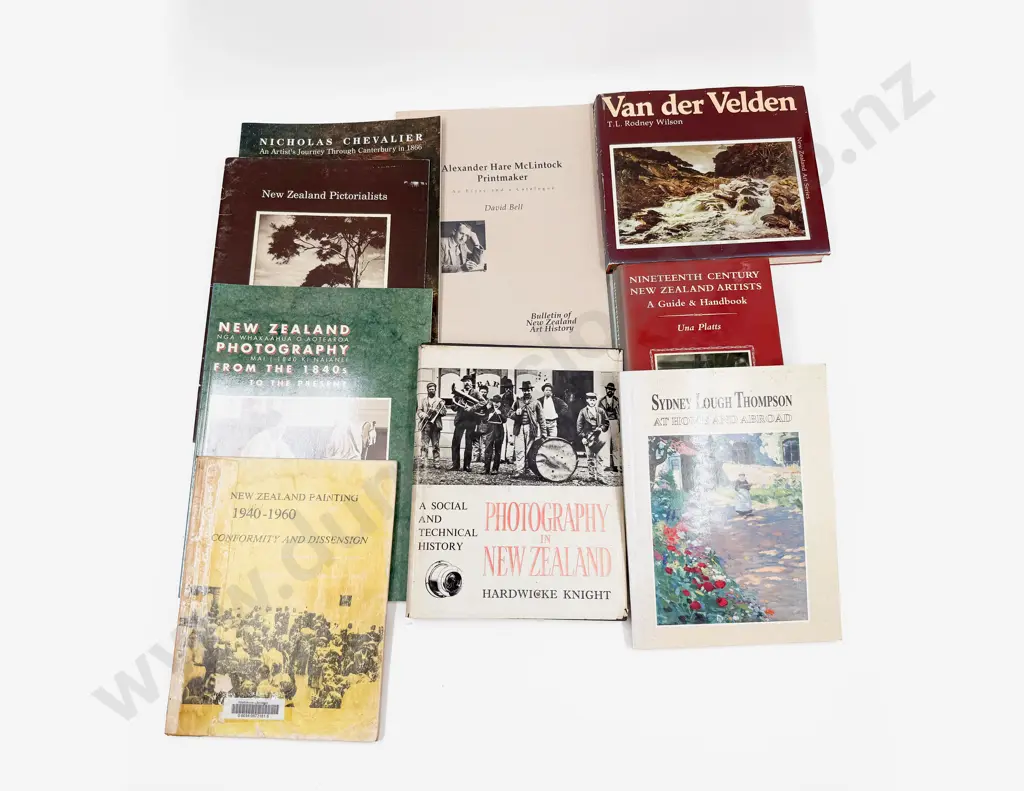 Nine Volumes Relating to NZ Art Image 1++