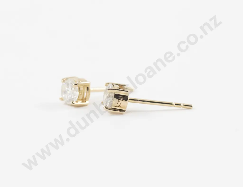 Pair 14ct Single Diamond Stud Earrings Image 1++