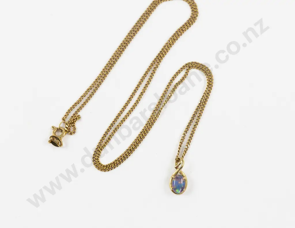 9ct Framed Single Opal Pendant Image 1++