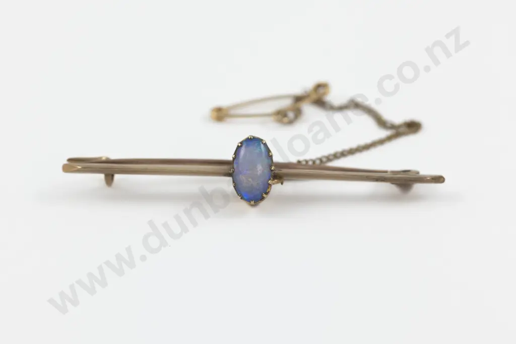 14ct Single Opal Bar Brooch Image 1++
