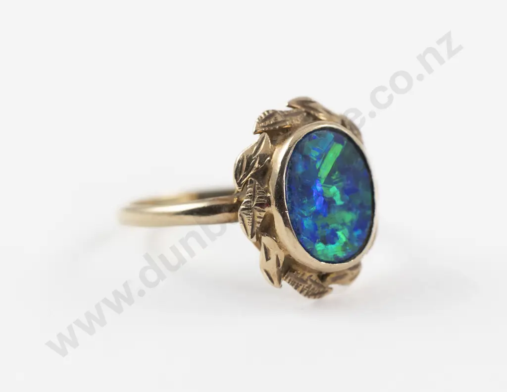 9ct Single Opal Doublet Ring Image 1++