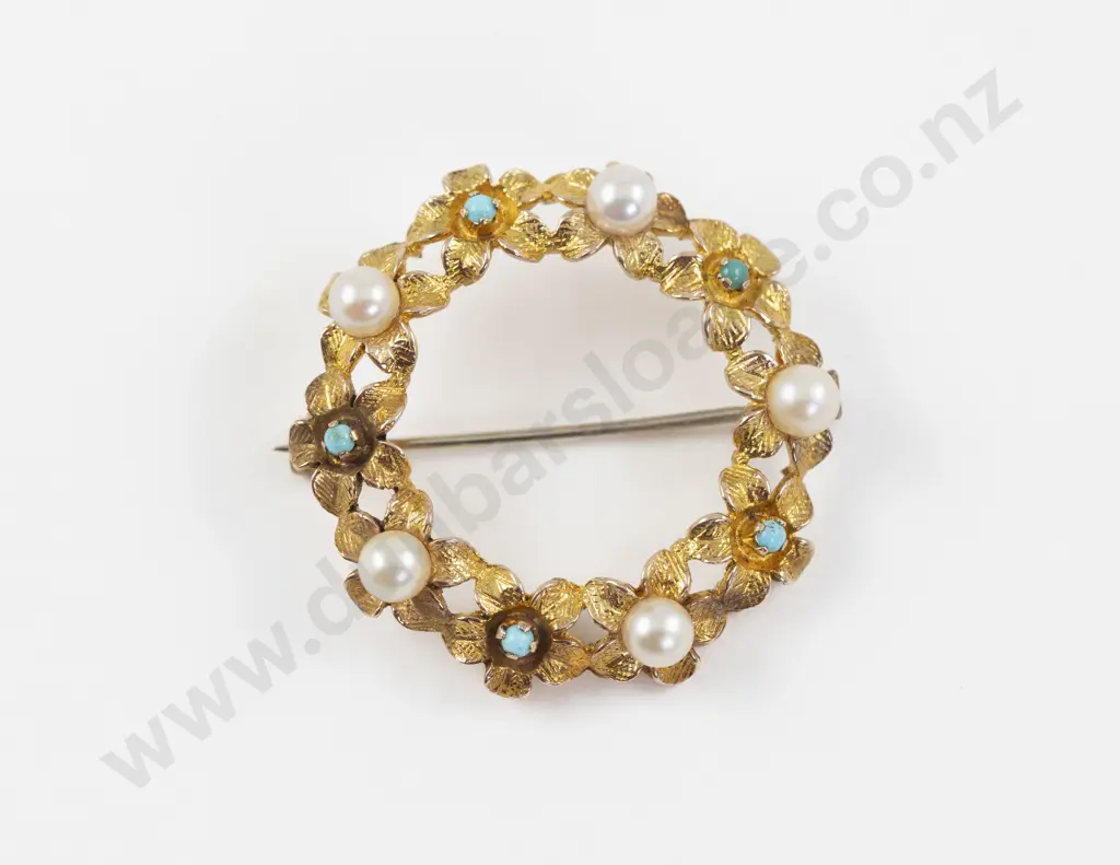 Victorian 9ct Cultured Pearl and Turquoise Circular Brooch Image 1++
