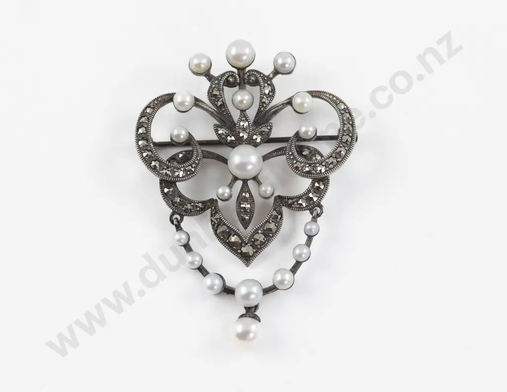 Antique S/S Marcasite and Cultured Pearl Brooch/Pendant Image 1++