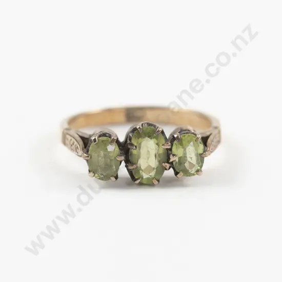 9ct Three Stone Peridot Bridge Ring