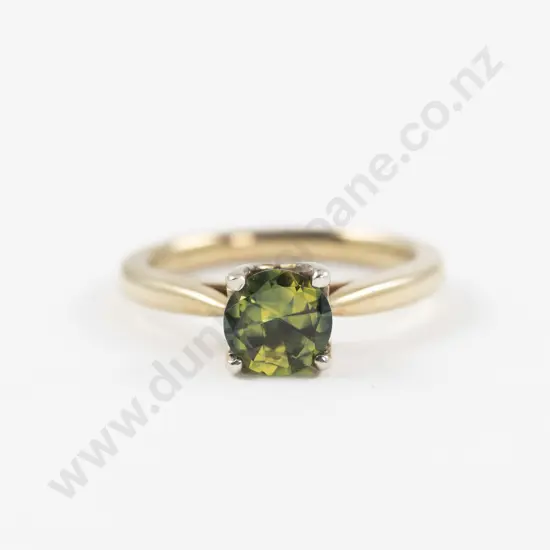 9ct Single Stone Green Sapphire Ring