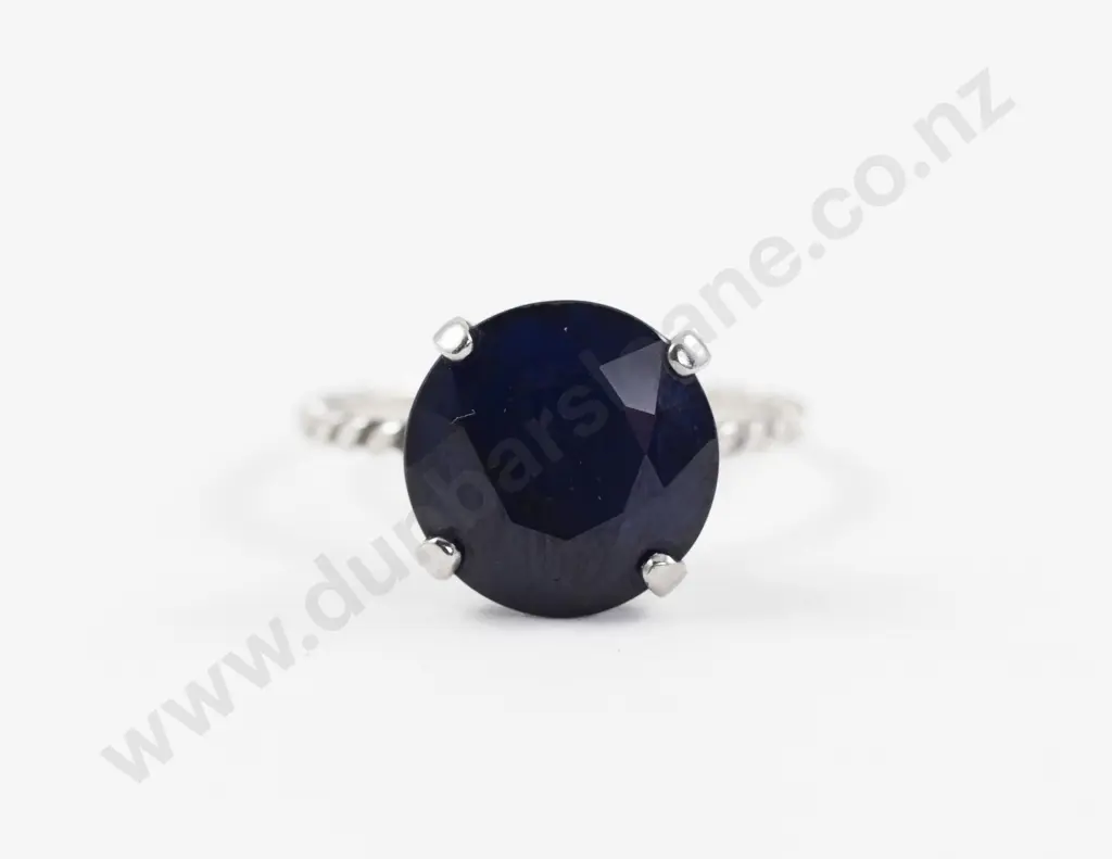 9ct White Gold Single Sapphire Dress Ring Image 1++