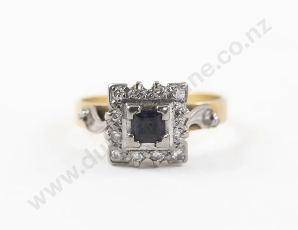 18ct White and Yellow Gold 15Stone Sapphire and Diamond Cluster Ring Image 1++