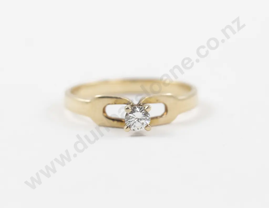 18ct Solitaire Diamond Ring Image 1++