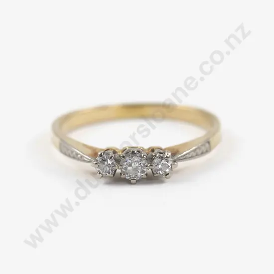 18ct Three Stone Diamond Bridge Ring