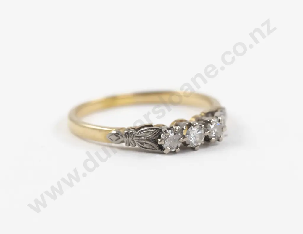 18ct Three Stone Diamond Bridge Ring Image 1++