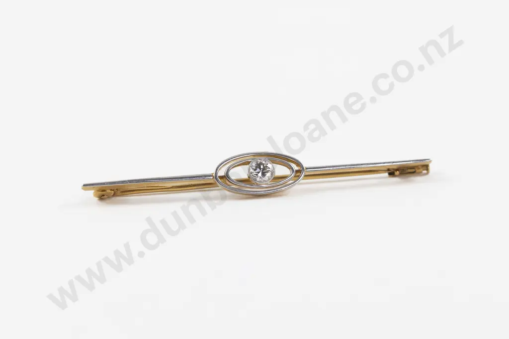 18ct Yellow and White Gold Single Stone Diamond Bar Brooch Image 1++