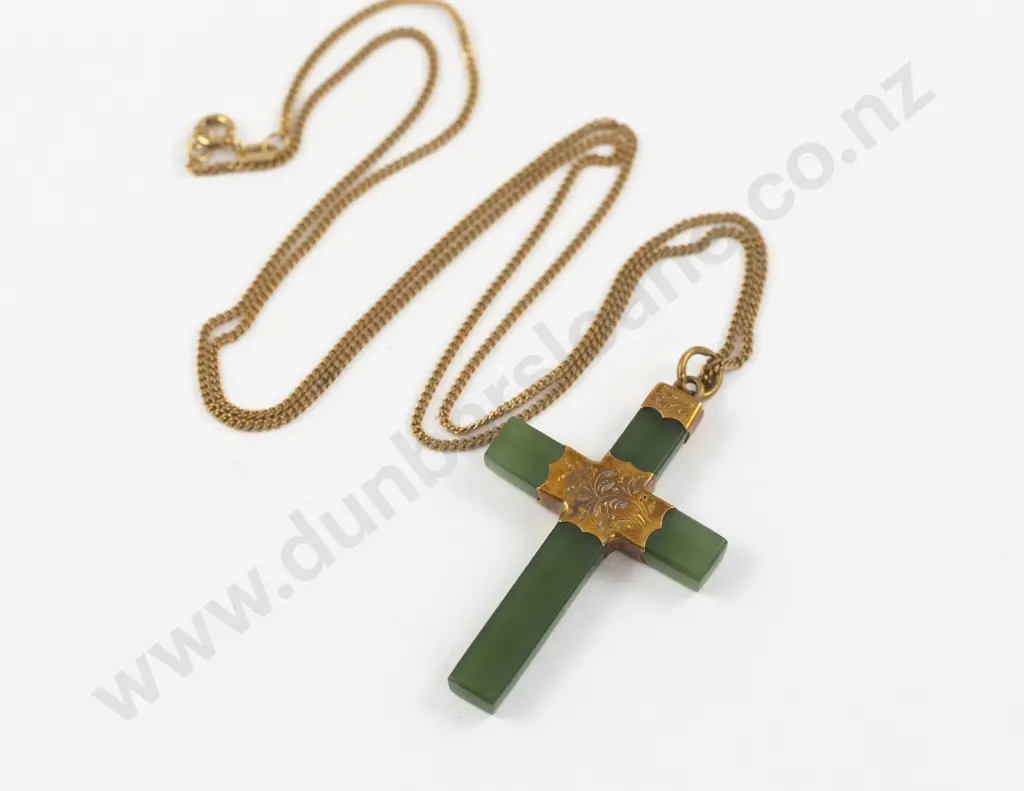 NZ Colonial Gold Mounted Greenstone Cross Image 1++