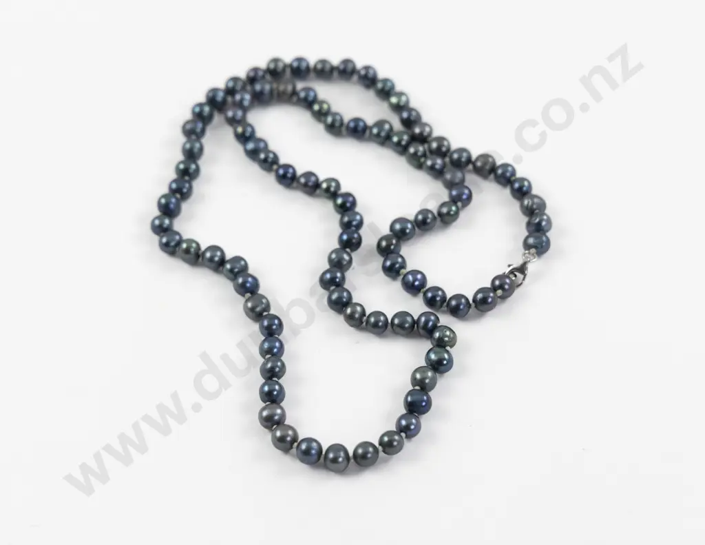 Single Strand Black Freshwater Pearl Necklace Image 1++