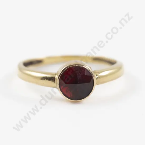 14ct Single Stone Garnet Ring