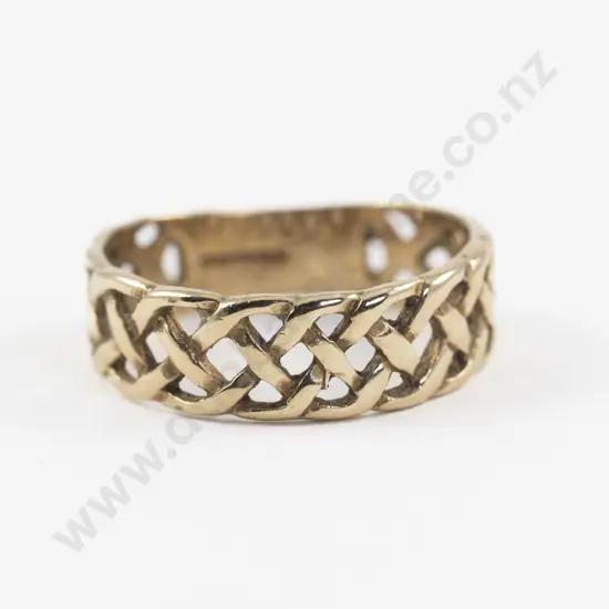 9ct Celtic Knot Design Band Ring