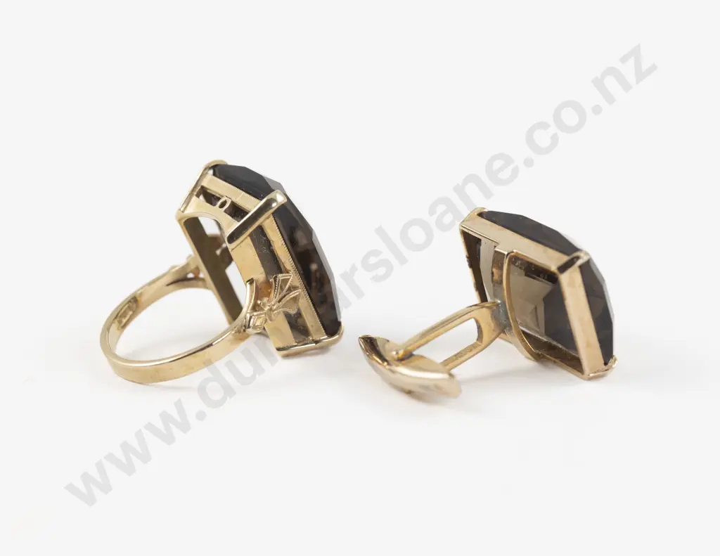 9ct Single Smoky Quartz Dress Ring Image 1++