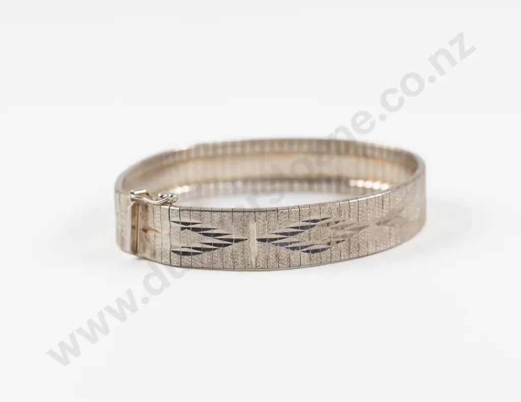 MHJ S/S Fancy Mesh Link Bracelet Image 1++