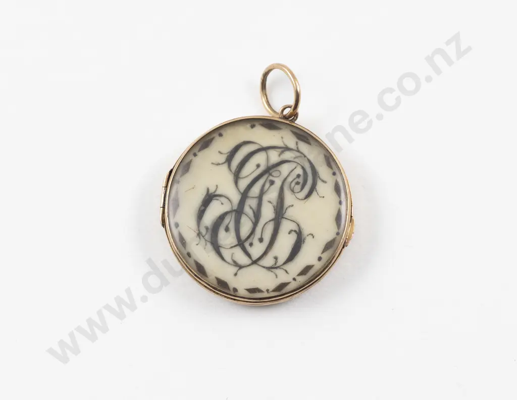 Victorian 15ct Mounted Double Sided Photo Locket Image 1++