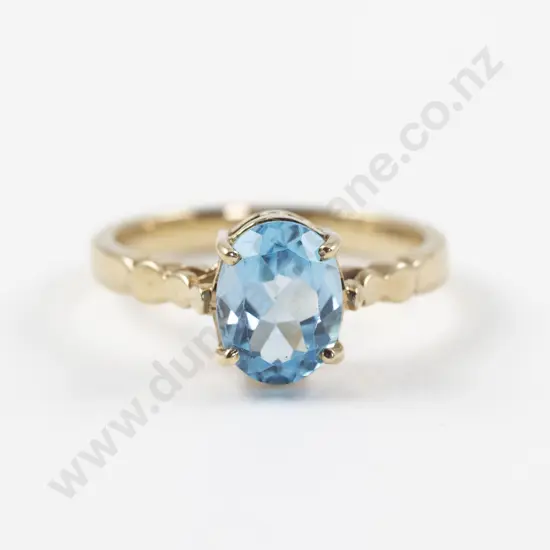 9ct Single Stone Topaz Ring