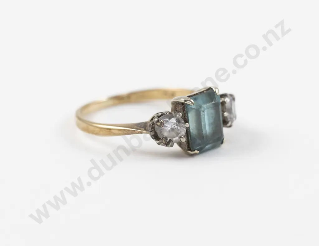 9ct Three Stone Topaz and Diamond Paste Ring Image 1++