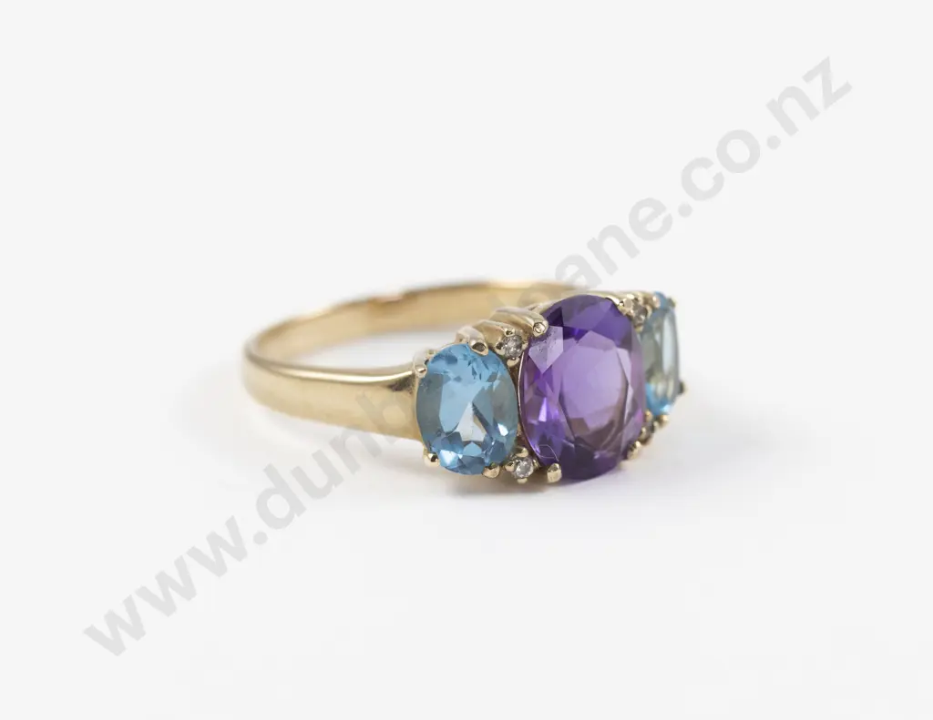9ct Three Stone Amethyst and Topaz Ring Image 1++
