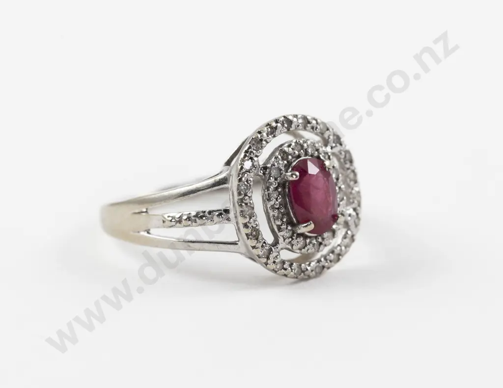 10ct White Gold 36Stone Imitation Ruby and Diamond Cluster Ring Image 1++