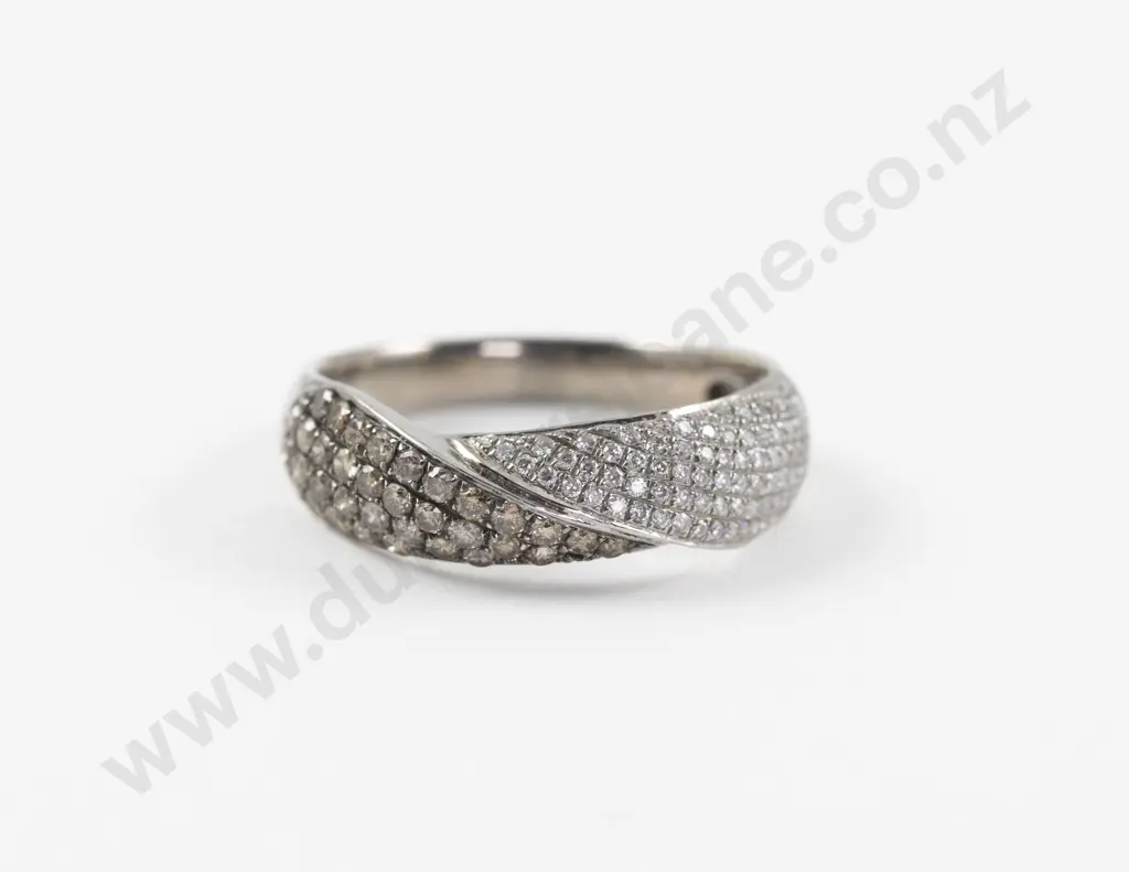 18ct White Gold 55Stone Diamond Band Ring Image 1++
