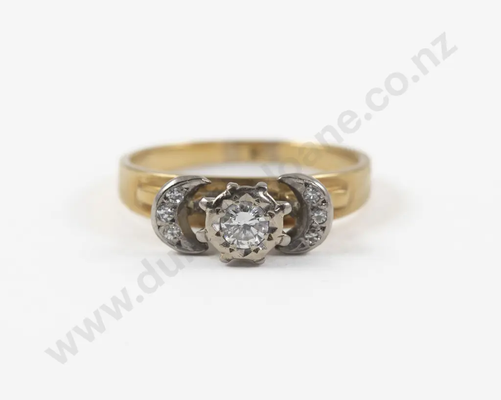 18ct Solitaire Diamond Ring Image 1++