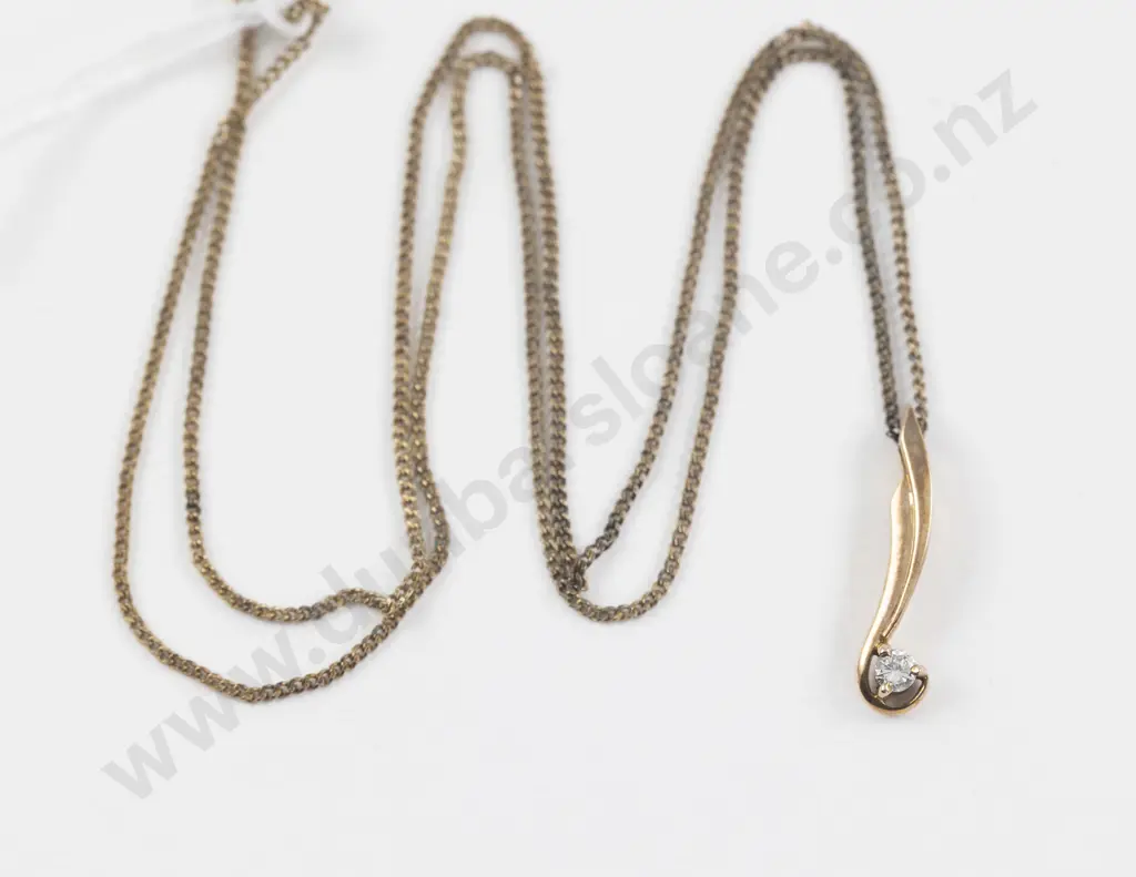 9ct Single Stone Diamond Pendant Image 1++