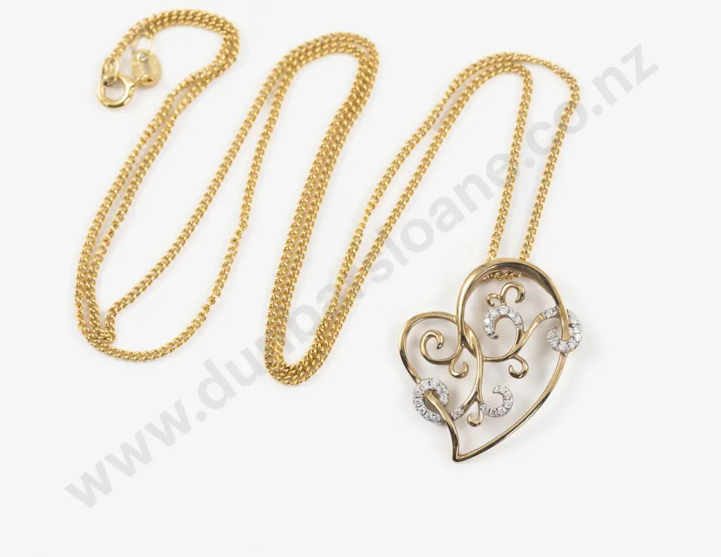 9ct 30Stone Diamond Heart Pendant on 9ct Fancy Link Neck Chain Image 1++