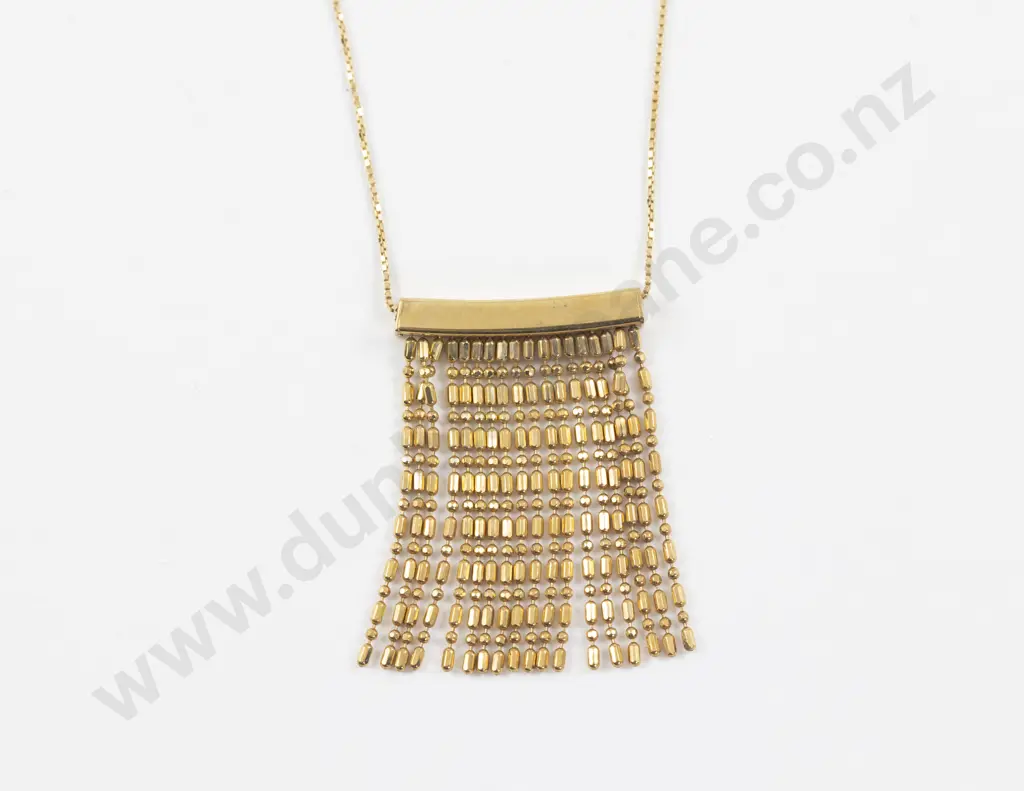 9ct Tassel Pendant on 9ct Fancy Link Neck Chain Image 1++