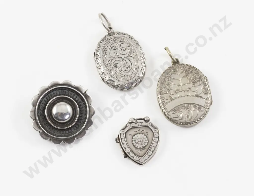 Victorian S/S Circular Target Brooch and Engraved Photo Locket Image 1++
