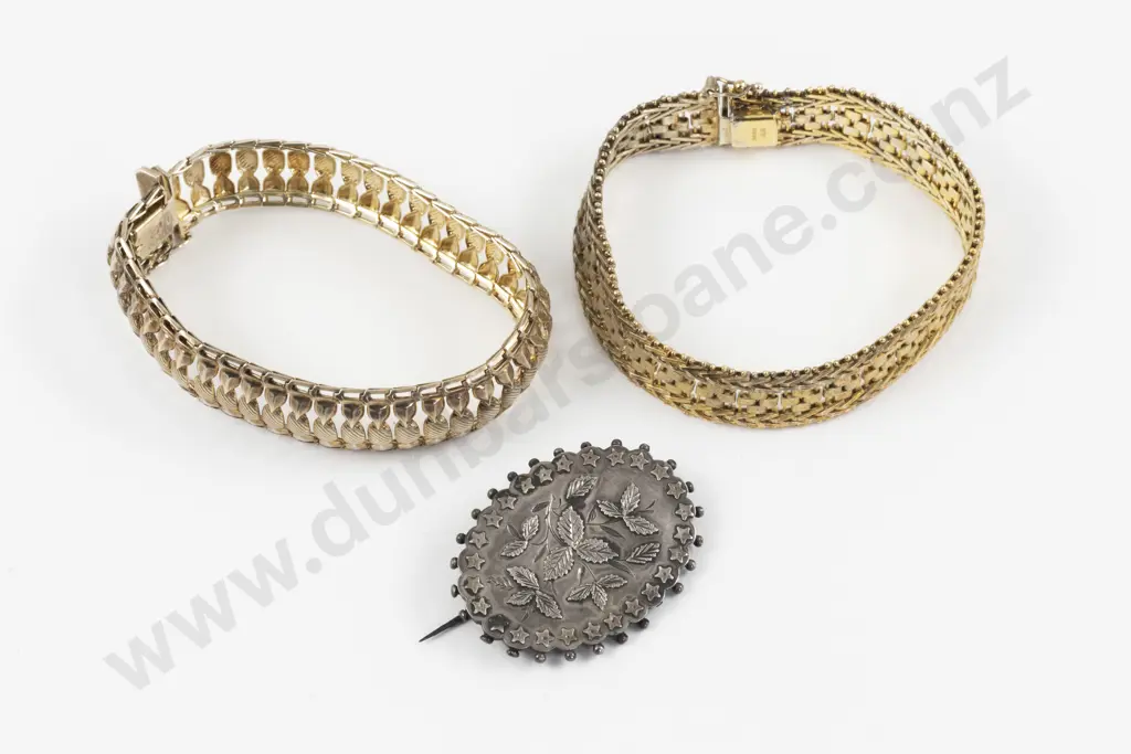 Victorian S/S Brooch with Two Silver Gilt Fancy Link Bracelets Image 1++