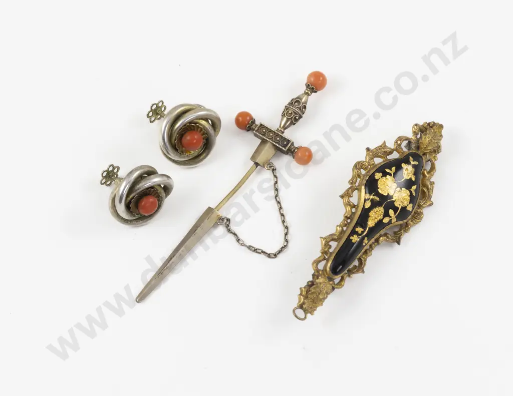 Victorian Gilt Metal and Black Enamel Floral Brooch Image 1++