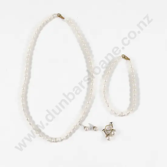 Single Strand Uniform Fresh Water Pearl Necklace