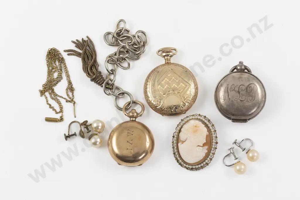 Two Gold Plated Fob Watch Cases Image 1++