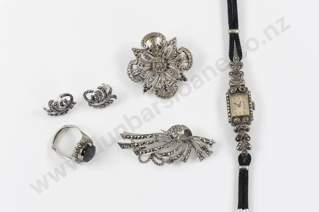 Collection of S/S and Marcasite Assorted Jewellery Image 1++