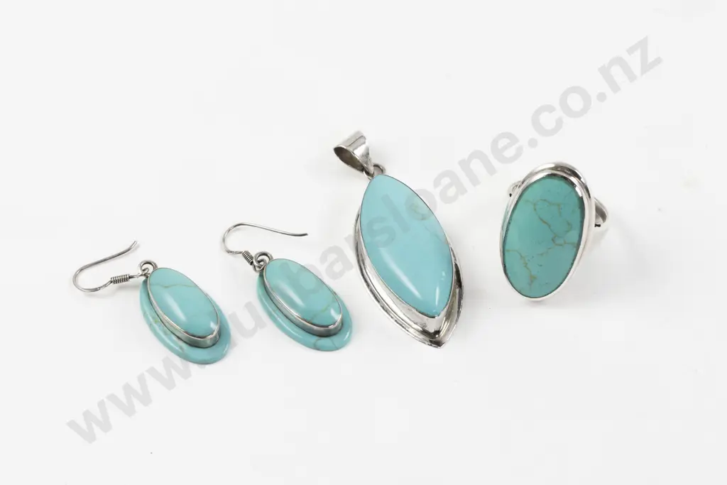 Collection of S/S Turquoise Jewellery Image 1++