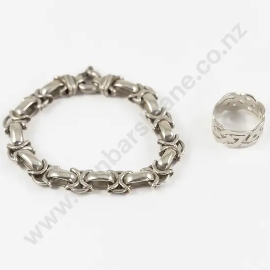 S/S Celtic Knot Design Band Ring